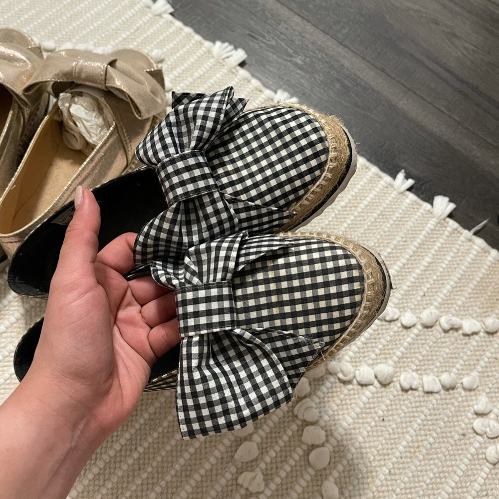 Black & white shoes!